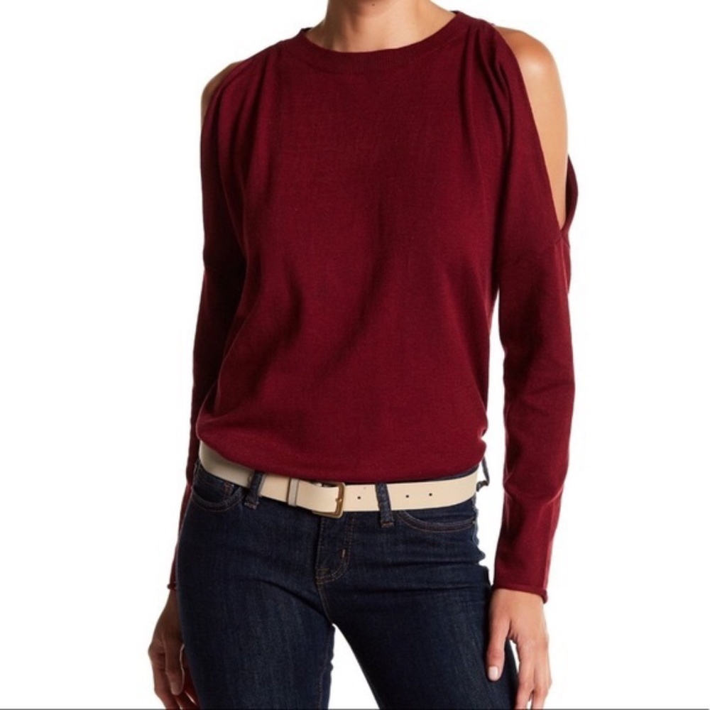 John + Jenn Womens Cold Shoulder Sweater